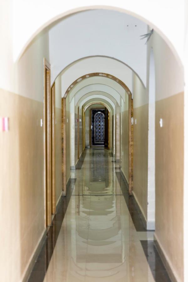 Arabian Sands Hotel فندق الرمال العربية Haima 외부 사진