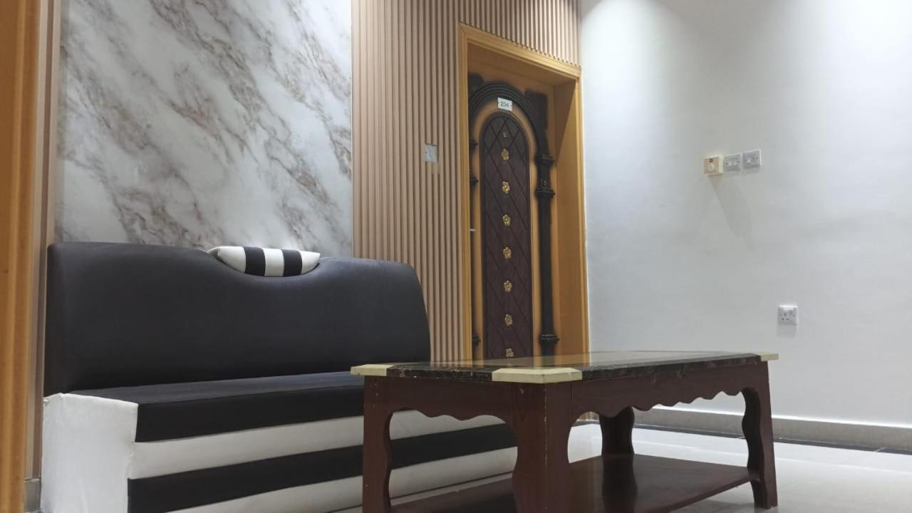 Arabian Sands Hotel فندق الرمال العربية Haima 외부 사진