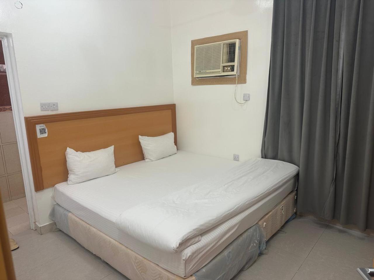 Arabian Sands Hotel فندق الرمال العربية Haima 외부 사진